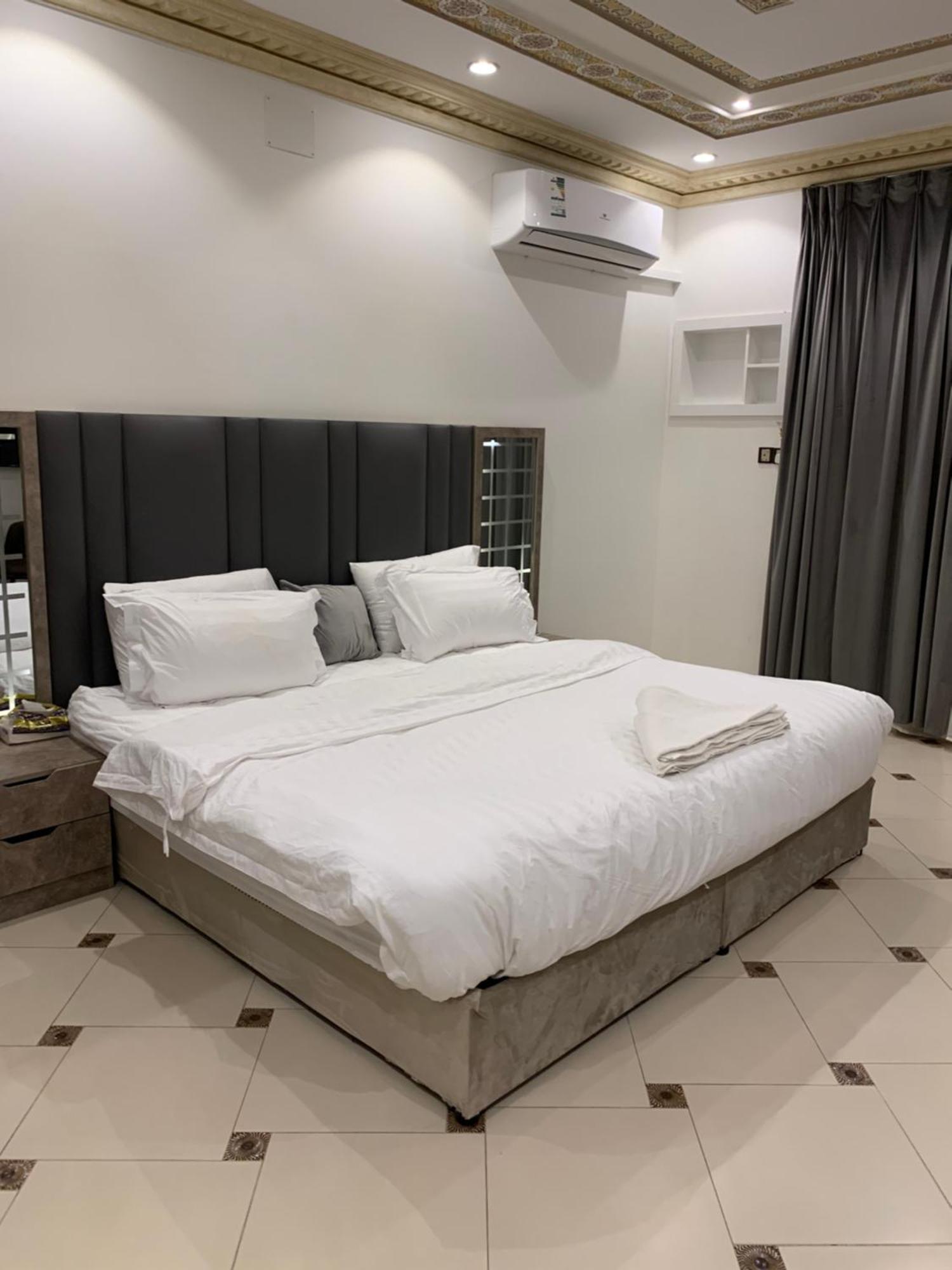 Friday Suites อาลูลา ภายนอก รูปภาพ