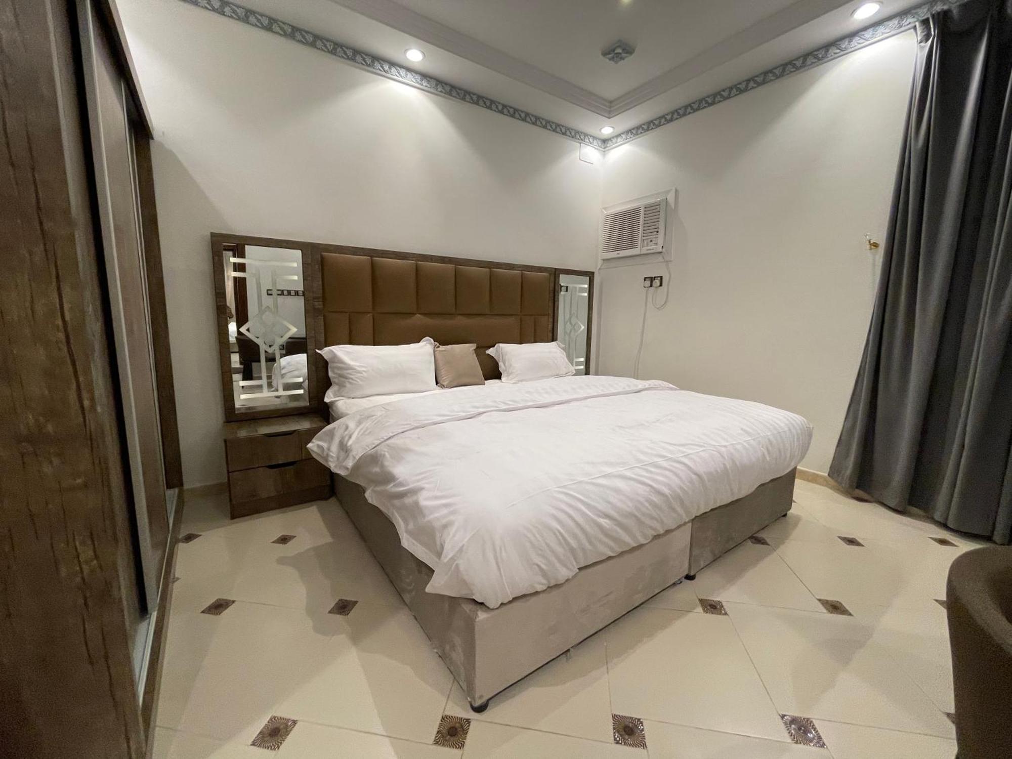 Friday Suites อาลูลา ภายนอก รูปภาพ