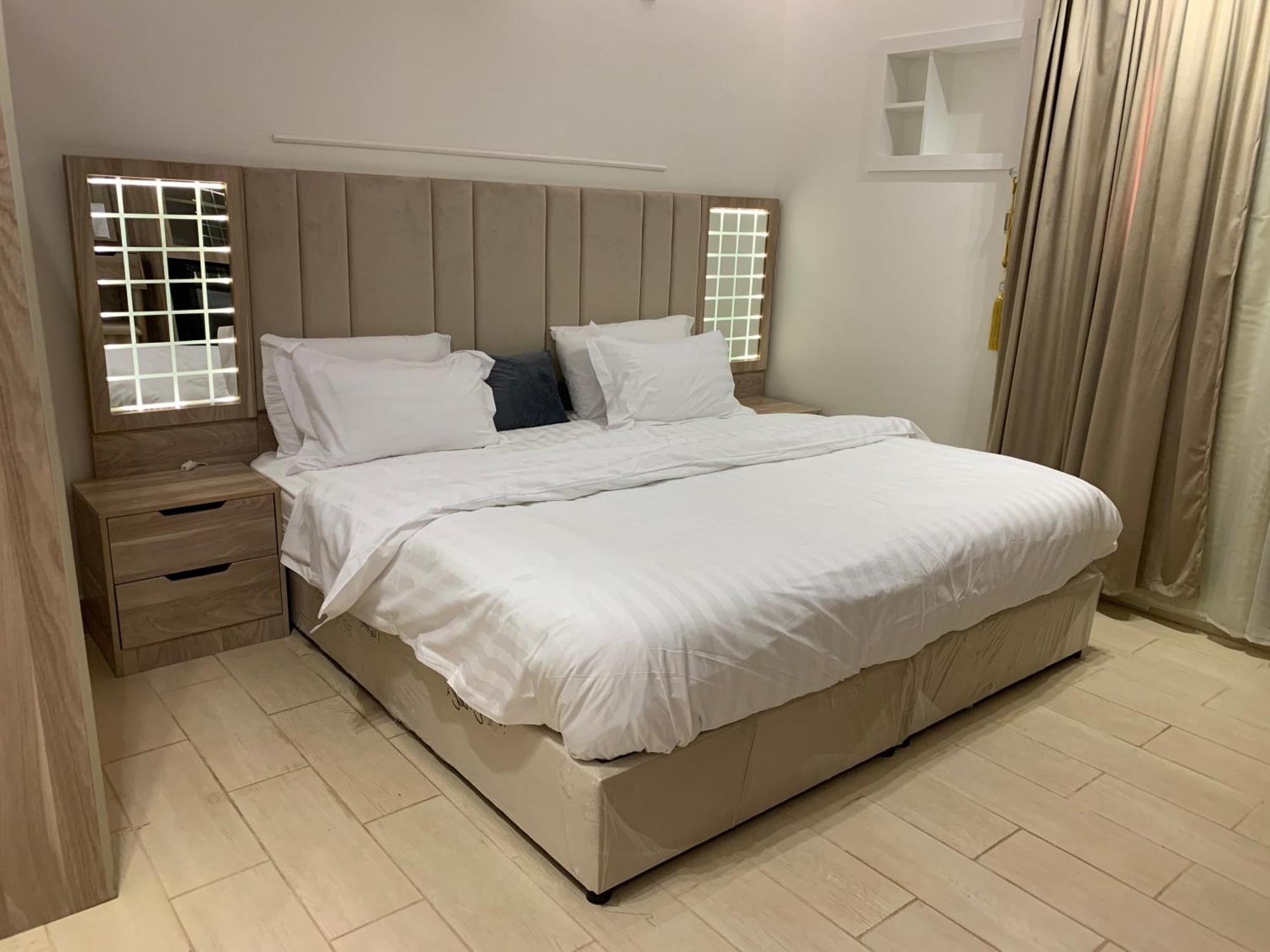 Friday Suites อาลูลา ภายนอก รูปภาพ