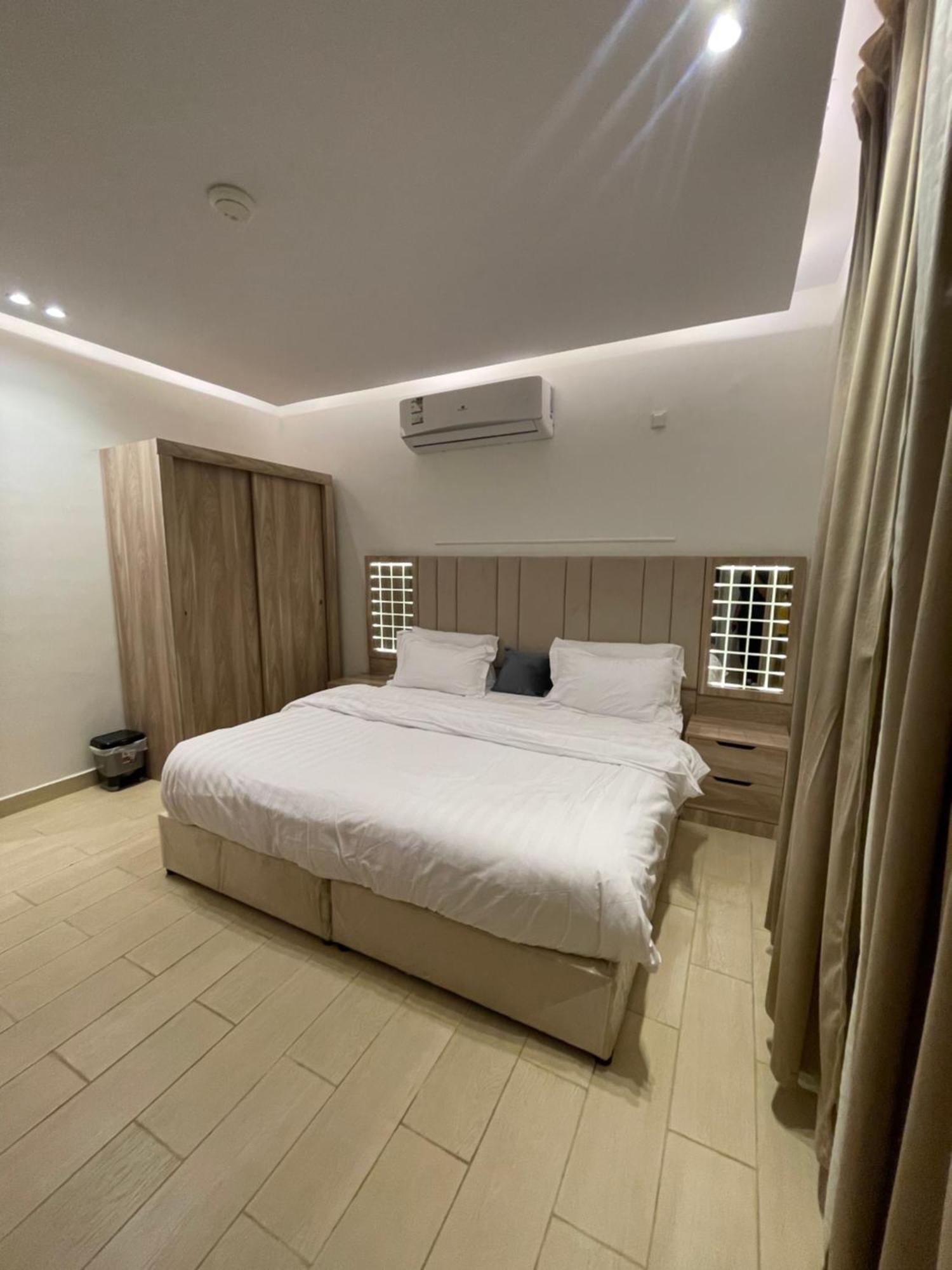 Friday Suites อาลูลา ภายนอก รูปภาพ