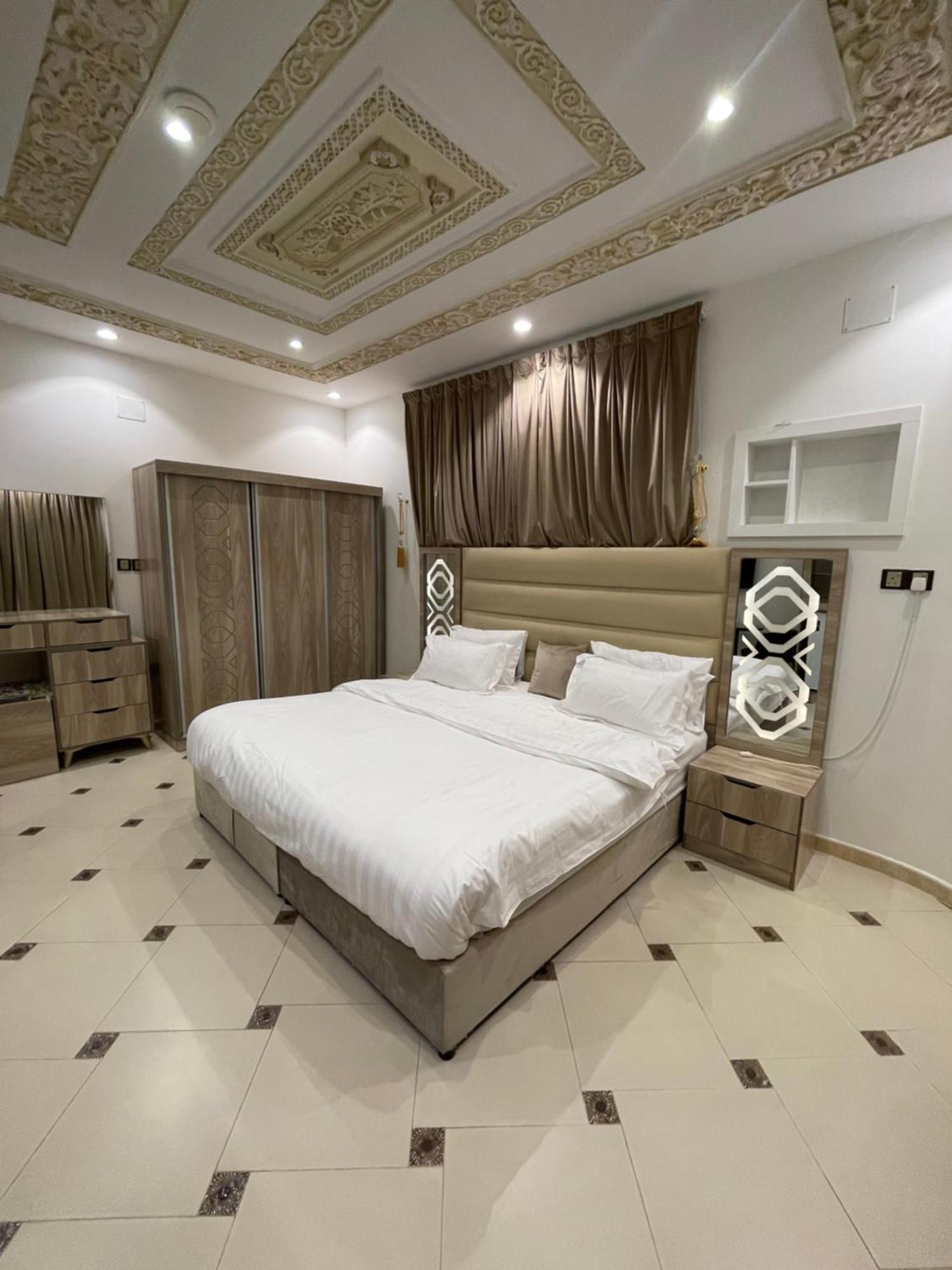 Friday Suites อาลูลา ภายนอก รูปภาพ