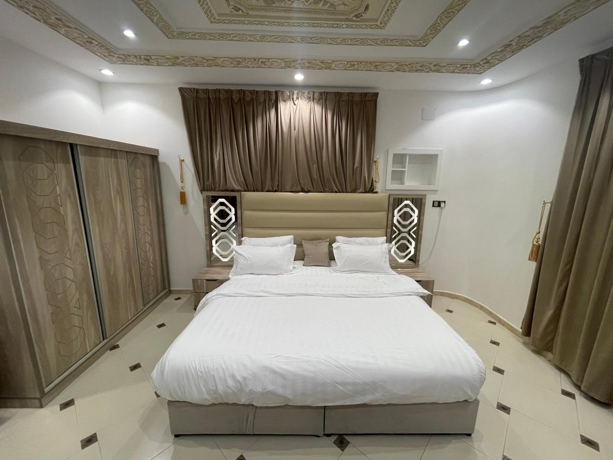 Friday Suites อาลูลา ภายนอก รูปภาพ